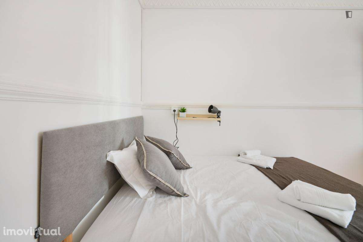 Quarto - localizado em Rato Lisbon - Grande imagem: 5/41