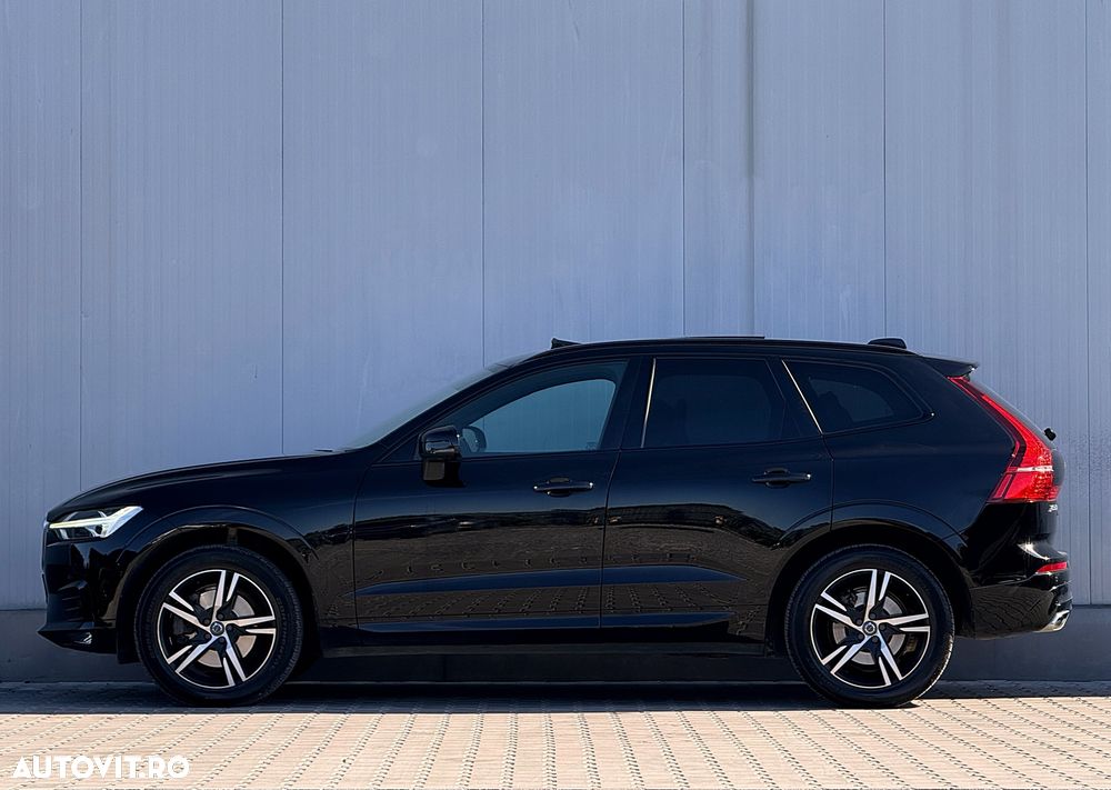 Volvo XC 60 B4 MHEV AWD R-Design - 11