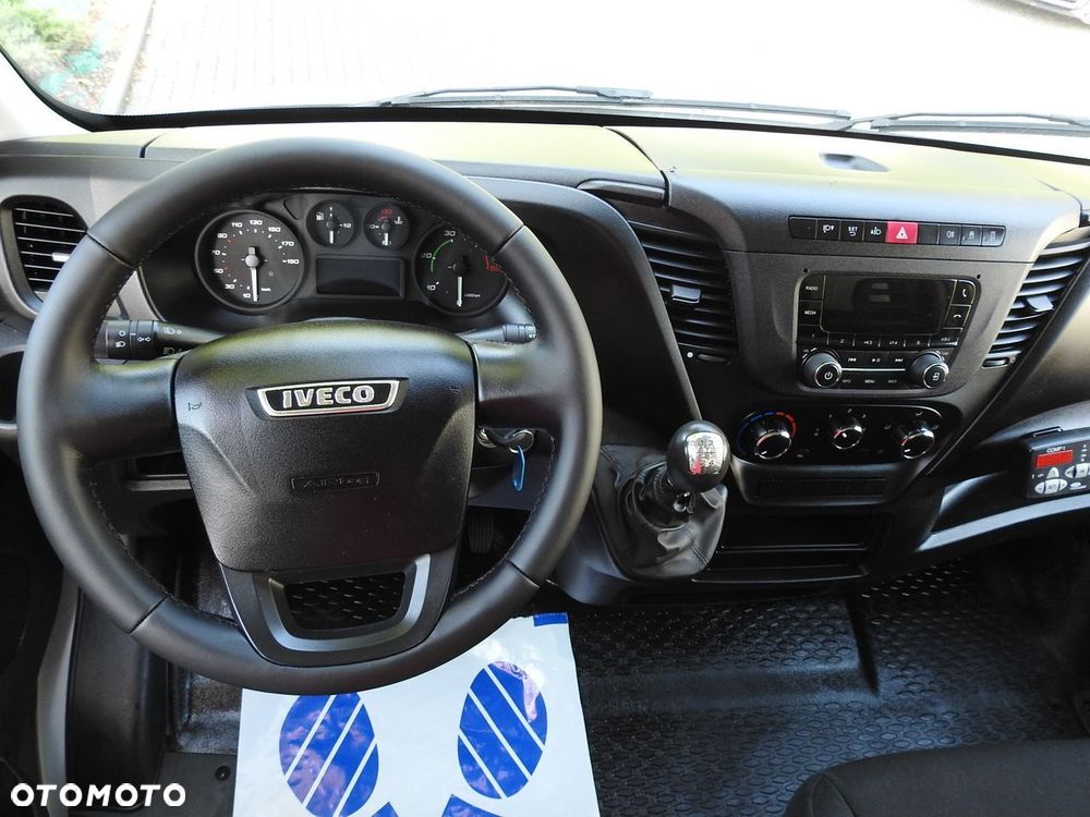 Iveco DAILY 35C15 KONTENER CHŁODNIA -12*C ZASILANIE 230V BLIŹNIACZE KOŁA  150KM - 34