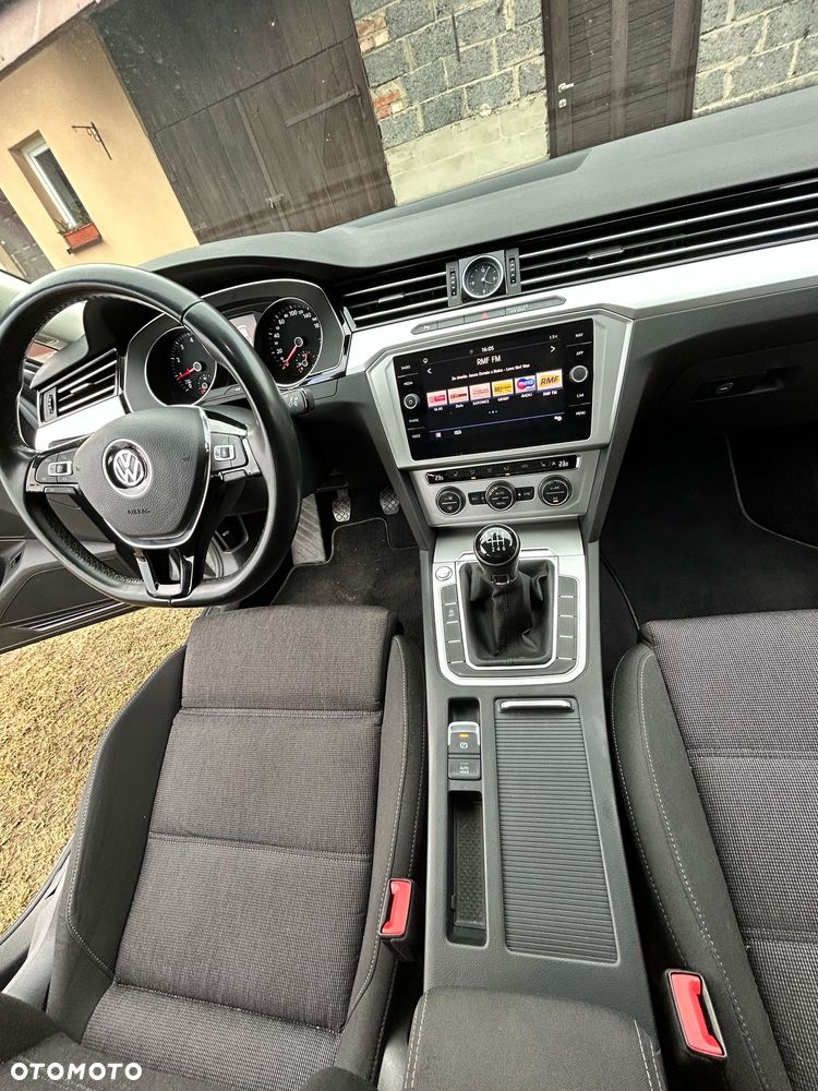 Volkswagen Passat 1.5 TSI EVO Comfortline - 13