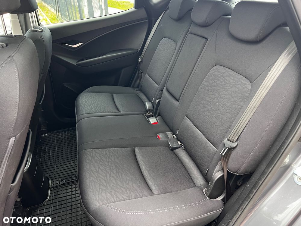 Hyundai ix20 - 18