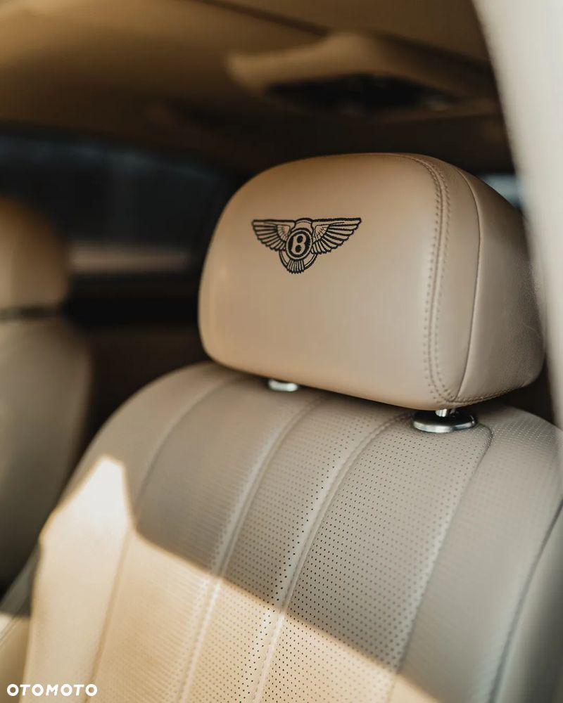 Bentley Flying Spur V8 - 17