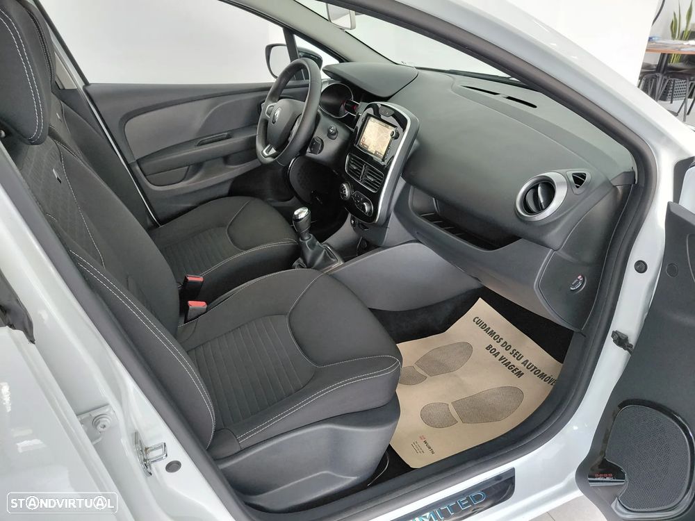Renault Clio 1.2 16V 75 LIMITED - 24