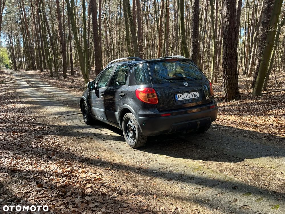 Fiat Sedici 1.6 16V 4x2 Dynamic Plus - 4