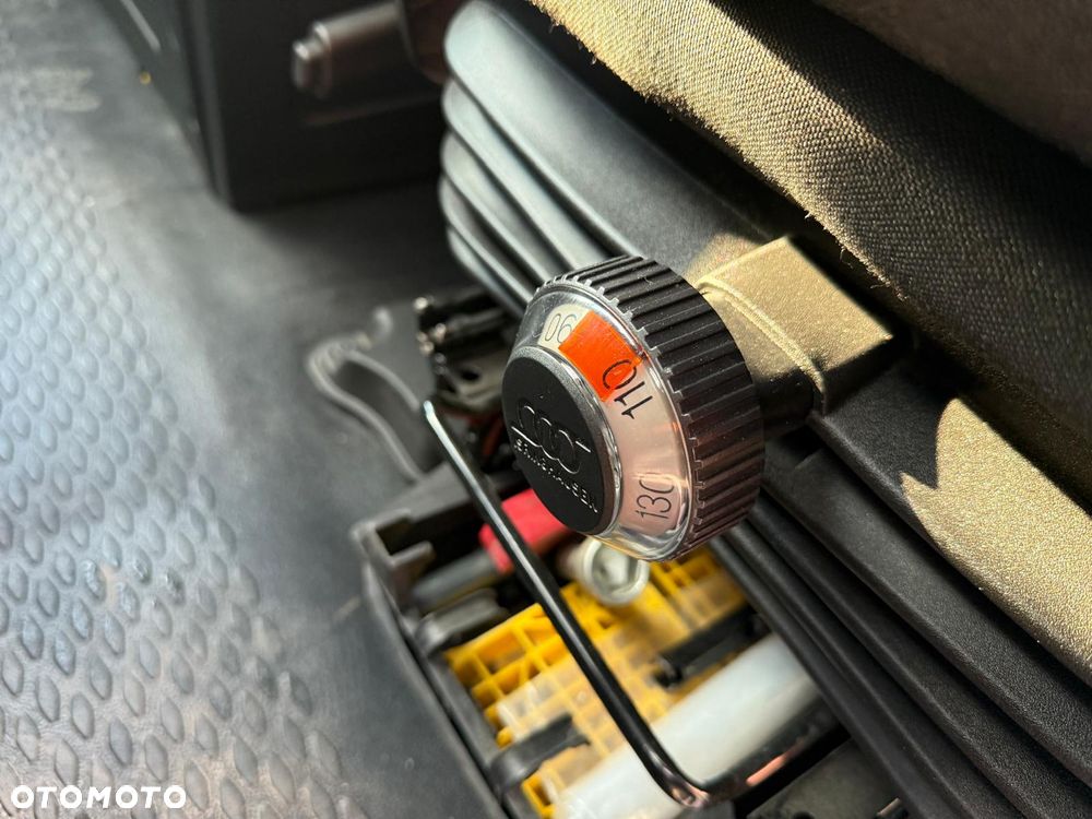 Iveco Daily 35S180, 3.0 180KM, L4H2, HiMatic, Niski przebieg, Bardzo zadbane - 32