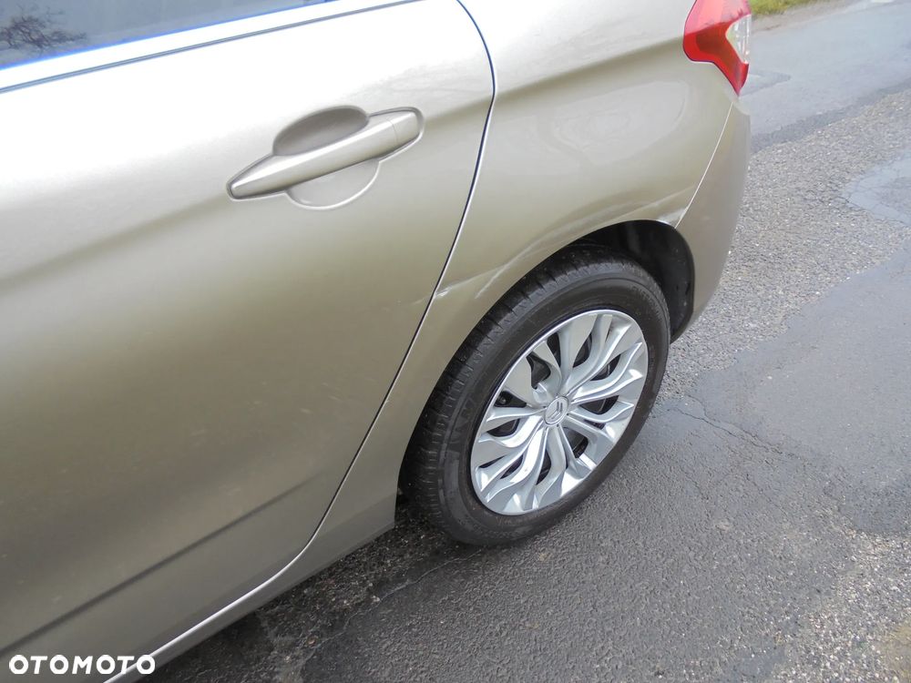 Citroën C4 VTi 95 Selection - 24