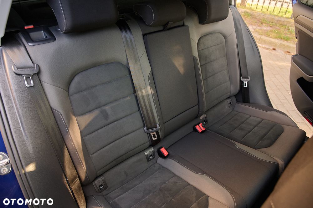 Volkswagen Golf 1.6 TDI SCR Comfortline - 31