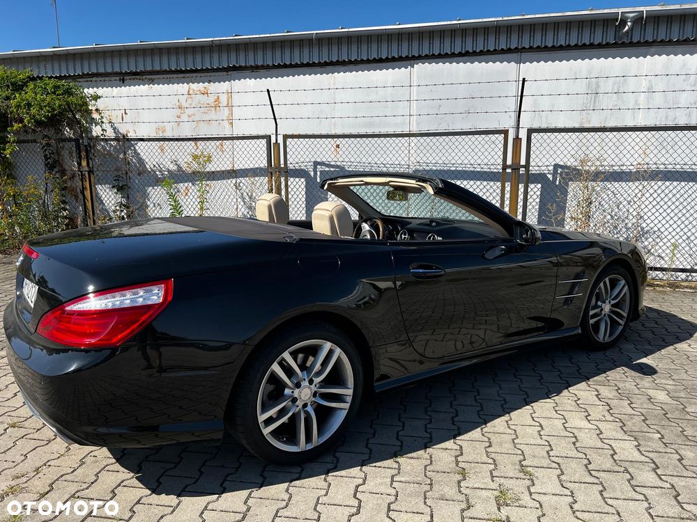 Mercedes-Benz SL - 18