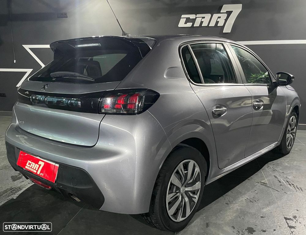 Peugeot 208 1.2 PureTech Allure EAT8 - 4