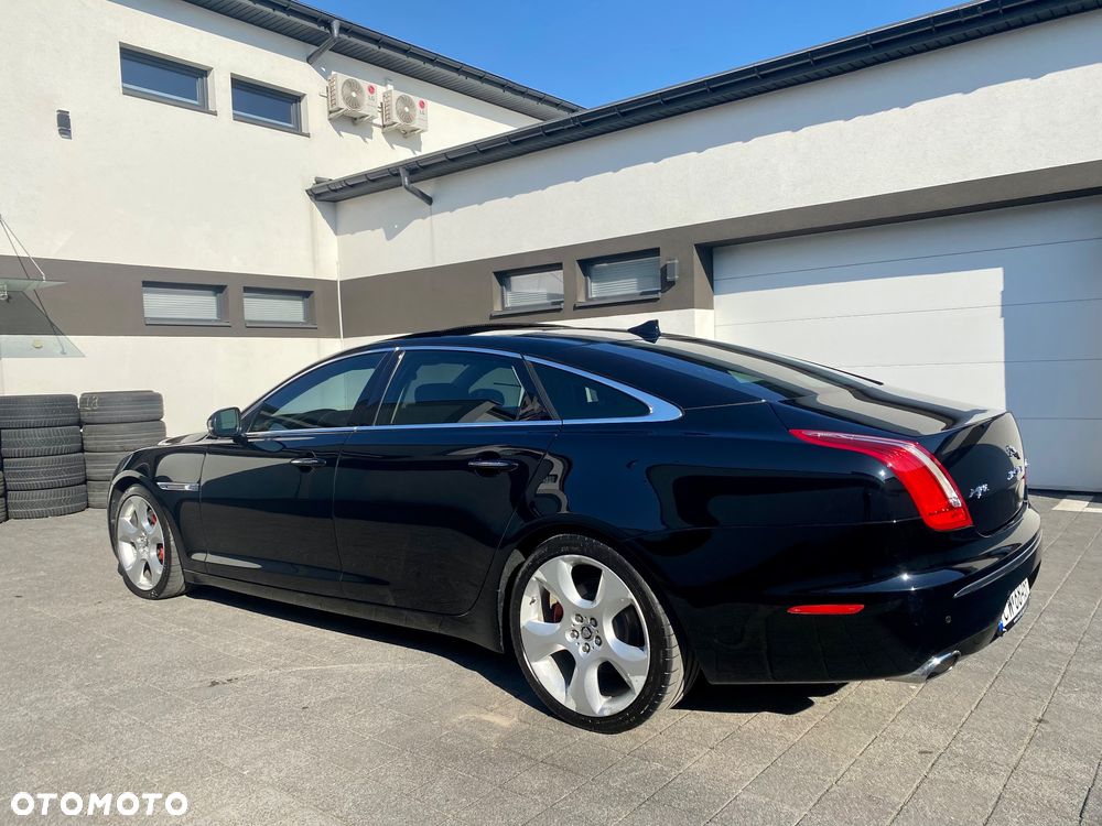 Jaguar XJ 3.0 T LWB AWD Portfolio - 13