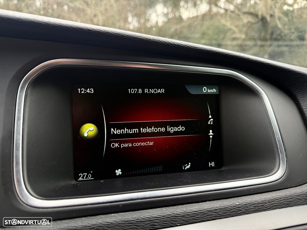 Volvo V40 1.6 D2 Momentum Eco - 11