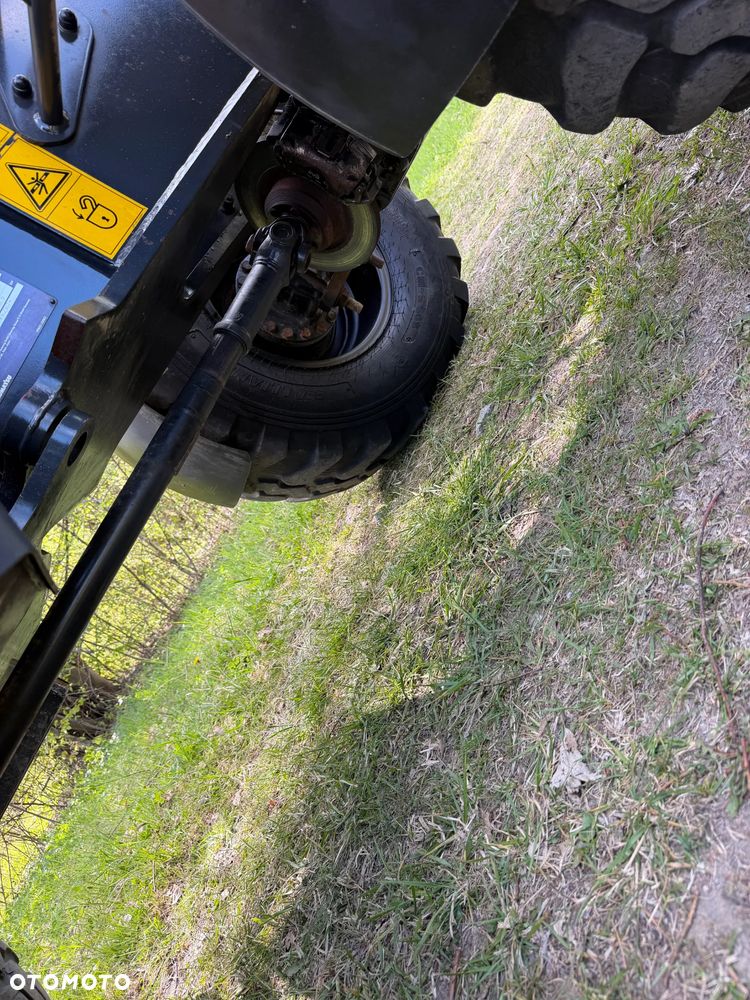 Komatsu WA70-7 Ładowarka Kołowa łamana 2016 rok.  Jak Nowa!  Oryginał łyżka. Mocny silnik 4cylindry. Zero luzów i wycieków. Aktualne Badania DEKRA BMWT. Wielka Okazja. Maszyna jak nowa z Salonu. 4200mtg. Pochodzi z Norweskiego urzędu gminy. Dodatkowe linie Hydrauliczne. Szybka wolna Jazda Rewers Hydrostatic.  Wersja Norwesk Mocne doświetlenie dodatkowe grzanie. kabina Ogrzewana wentylowana! Zmiana Osprzętu Hydrauliczna! - 29