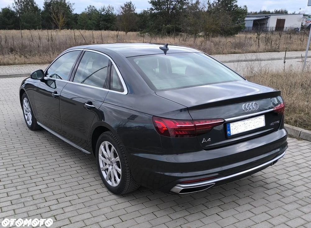 Audi A4 Limousine 40 TFSI S tronic - 9