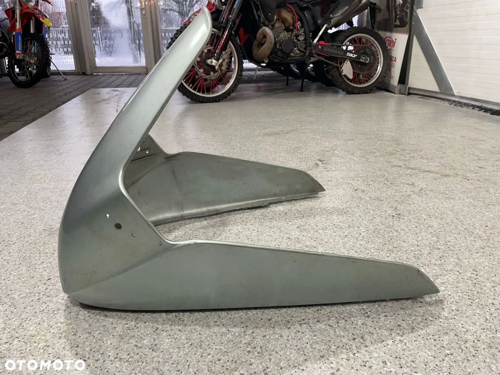 plastik/czaszka/pokrywa górna BMW K100 RS (nr1227) - 3