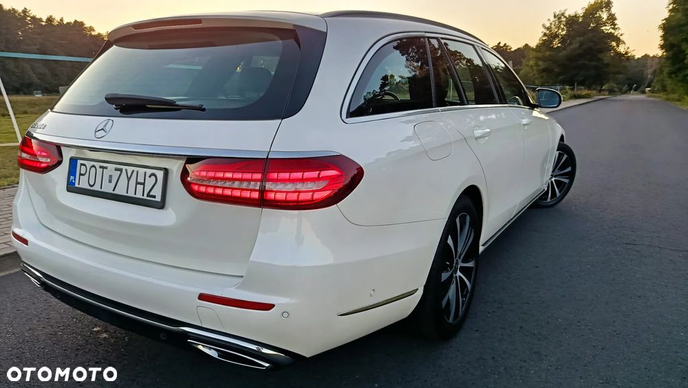 Mercedes-Benz Klasa E 220 d 9G-TRONIC - 30