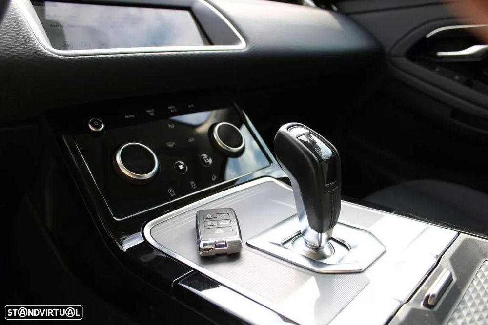 Land Rover Range Rover Evoque 2.0 D150 AWD Auto - 10