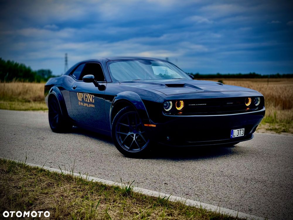 Dodge Challenger Automatik R/T Plus - 2