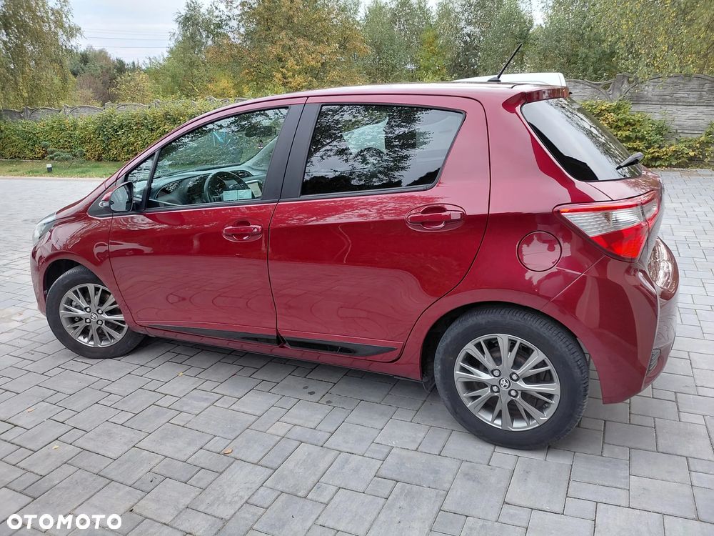 Toyota Yaris - 25