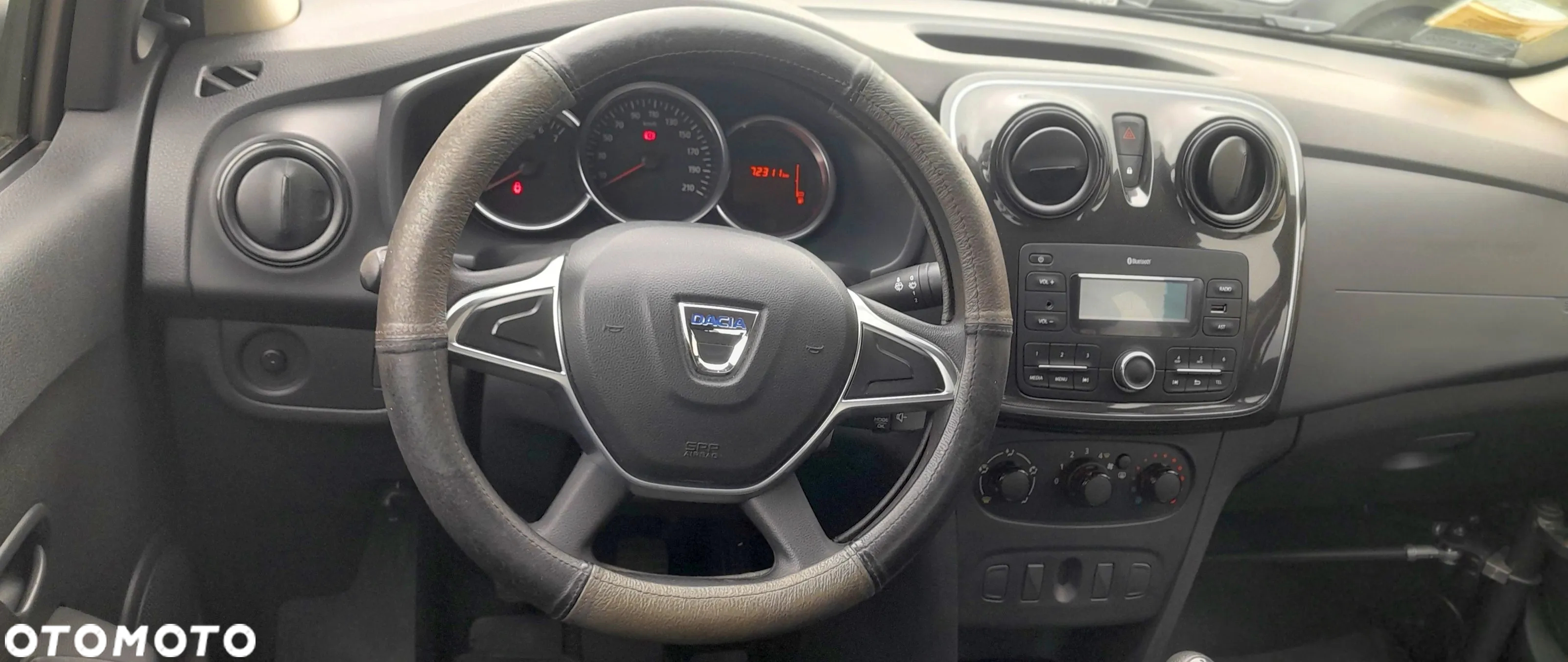 Dacia Logan 1.0 SCe Open - 11