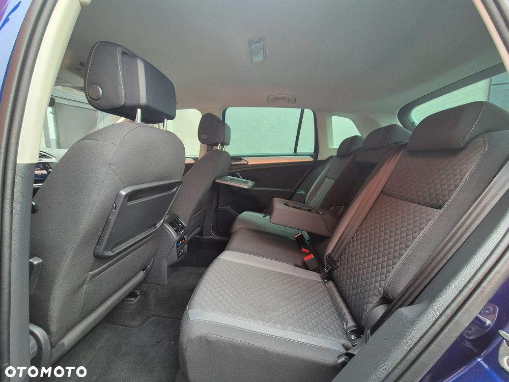 Volkswagen Tiguan 2.0 TDI SCR 4MOTION (BlueMotion Techn.) DSG Trendline - 16