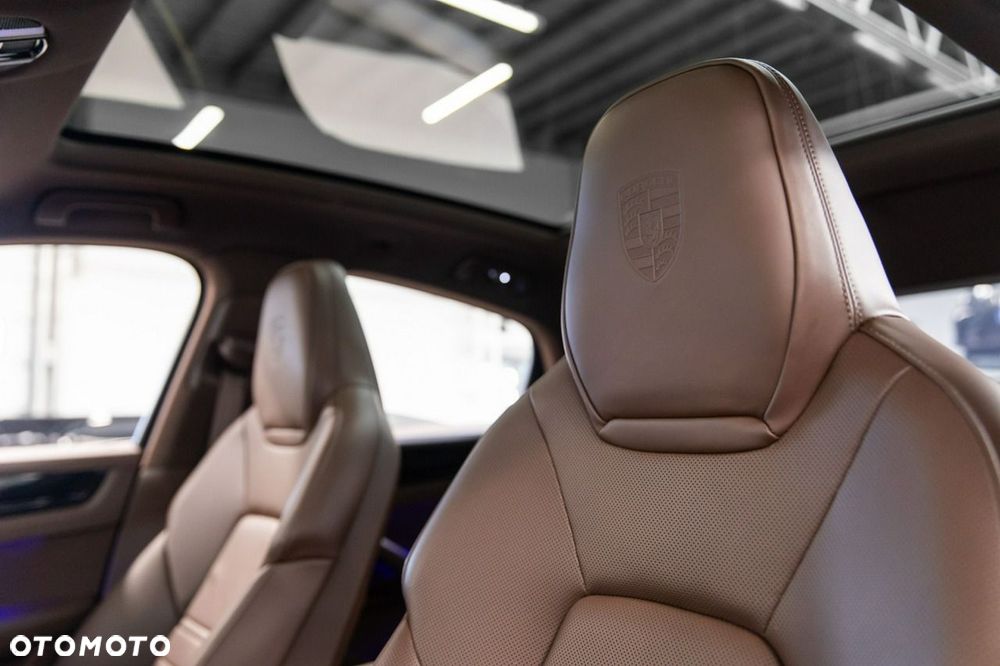 Porsche Cayenne E-Hybrid Tiptronic S - 32