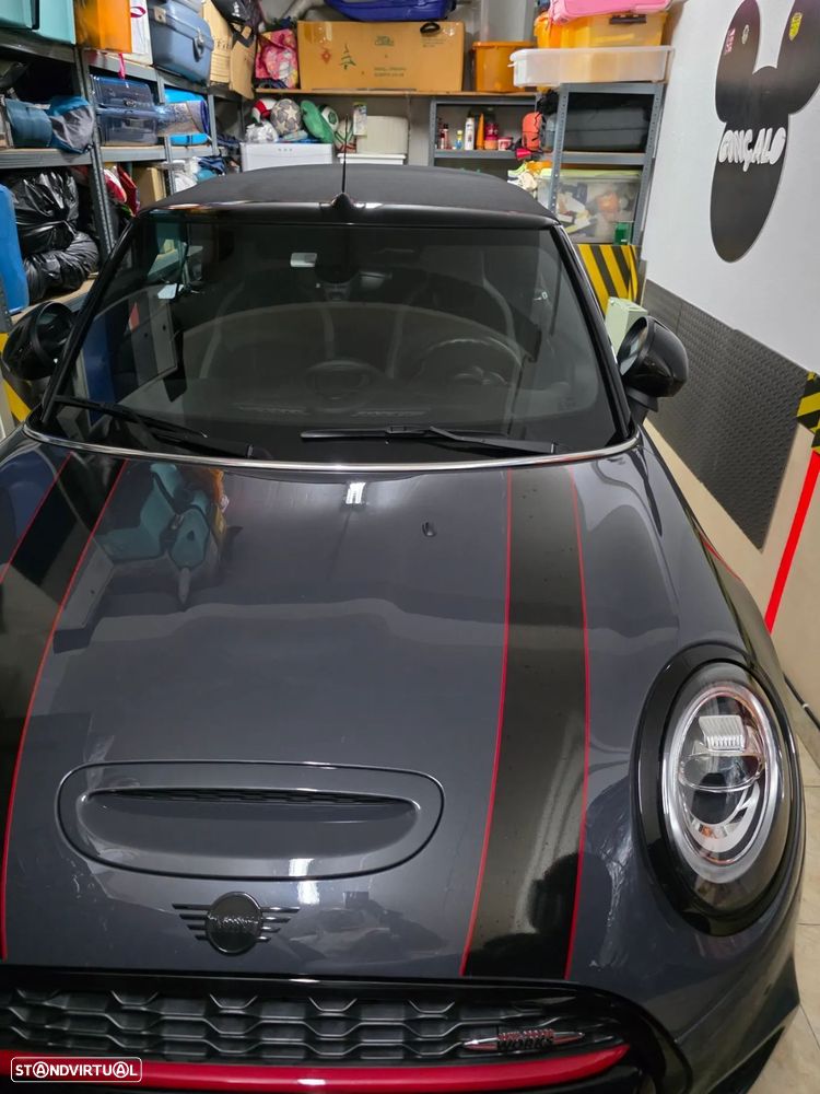 MINI Cabrio John Cooper Works Plus Auto Desportiva - 2