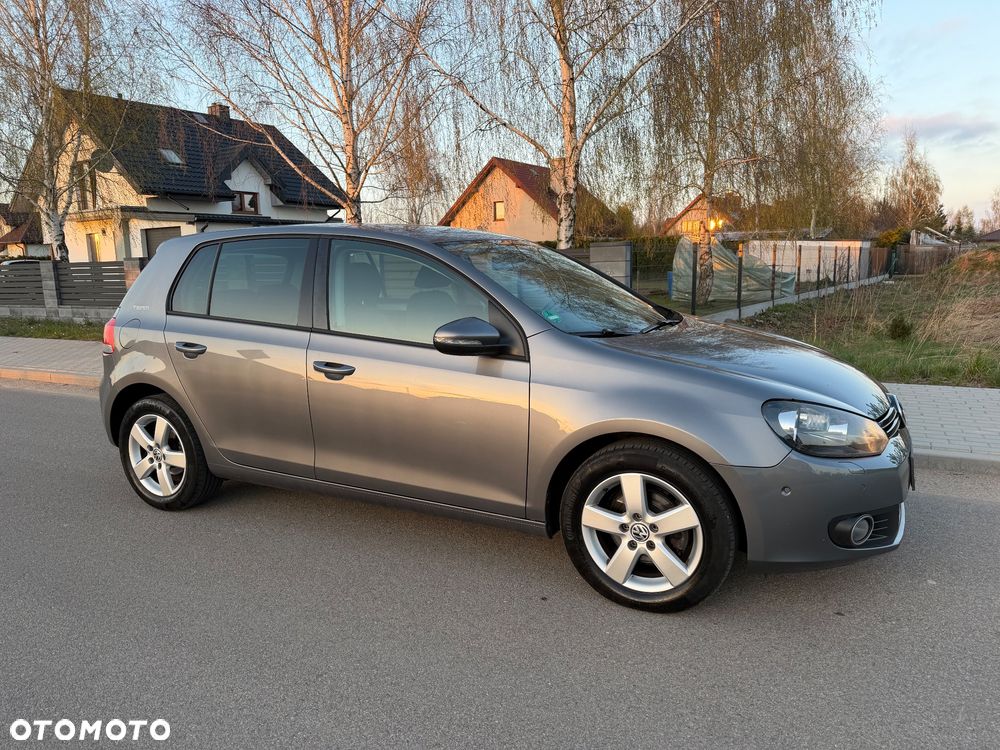 Volkswagen Golf 1.6 TDI DPF BlueMotion Technology Team - 14