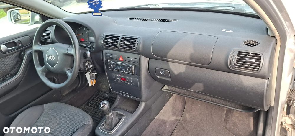 Audi A3 Sportback 1.6 Ambition - 20