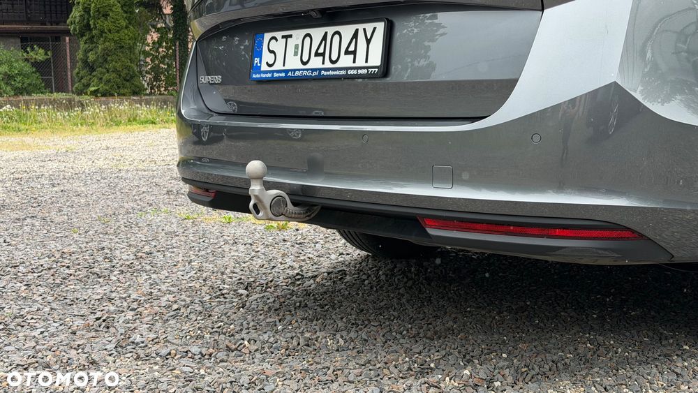 Skoda Superb 2.0 TDI SCR Essence DSG - 20