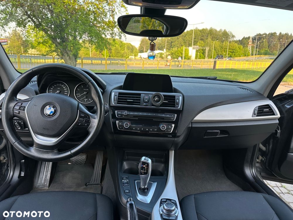 BMW Seria 1 118d Sport Line - 16