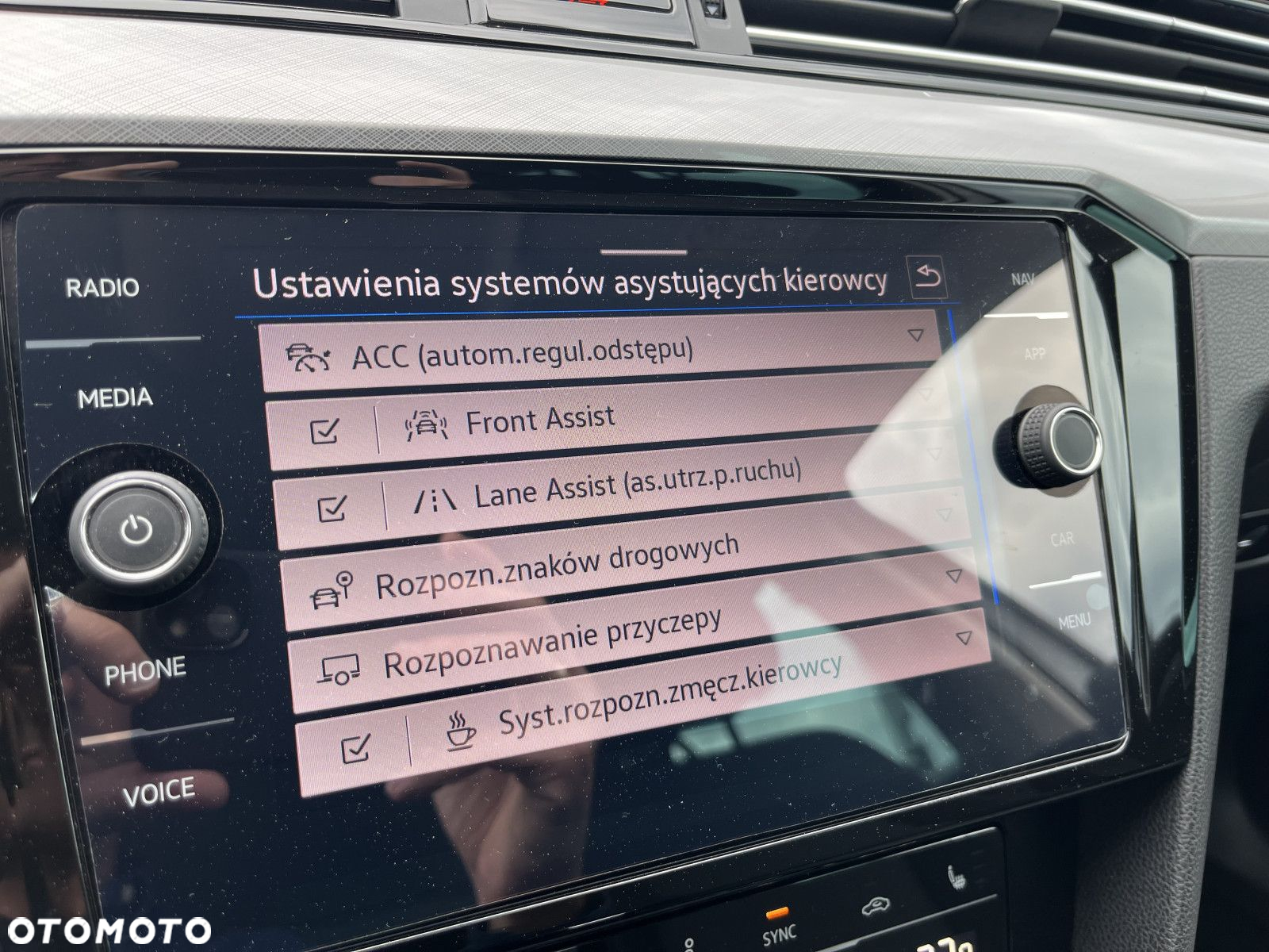 Volkswagen Passat 2.0 TDI EVO Business DSG - 31