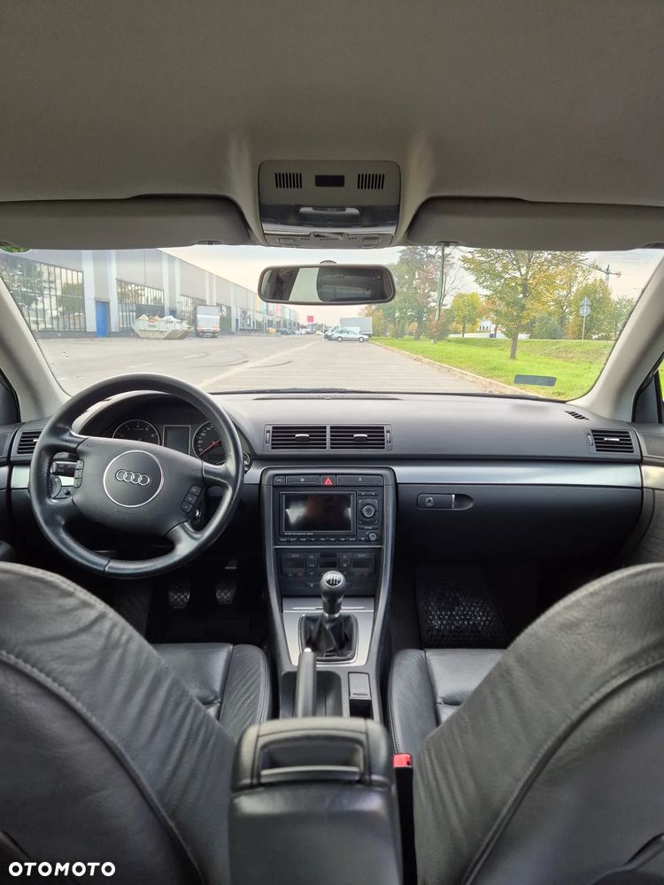 Audi A4 Avant 1.8 T - 15