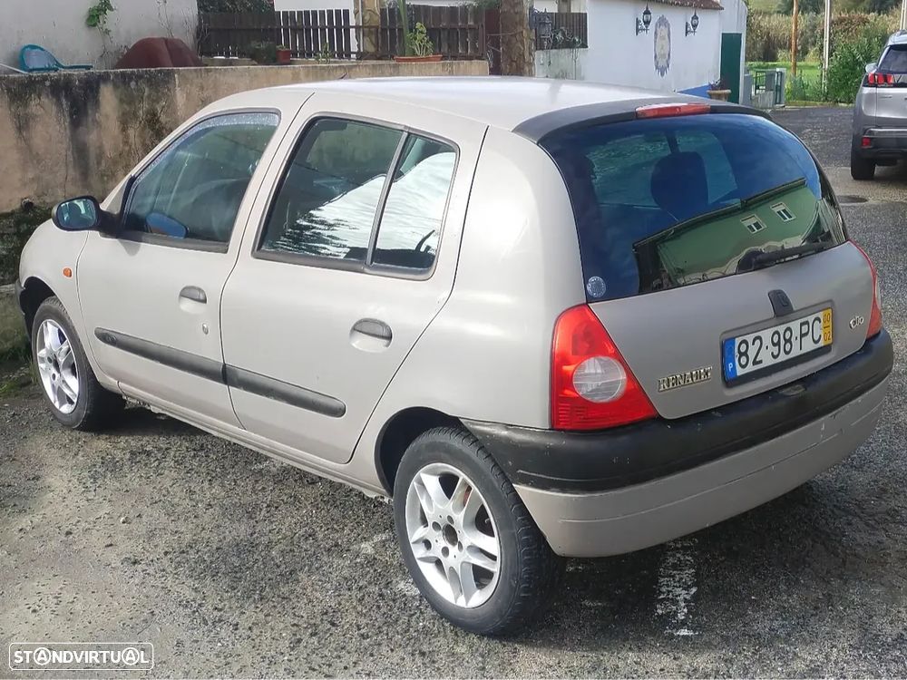 Renault Clio 1.2 Authentique - 1