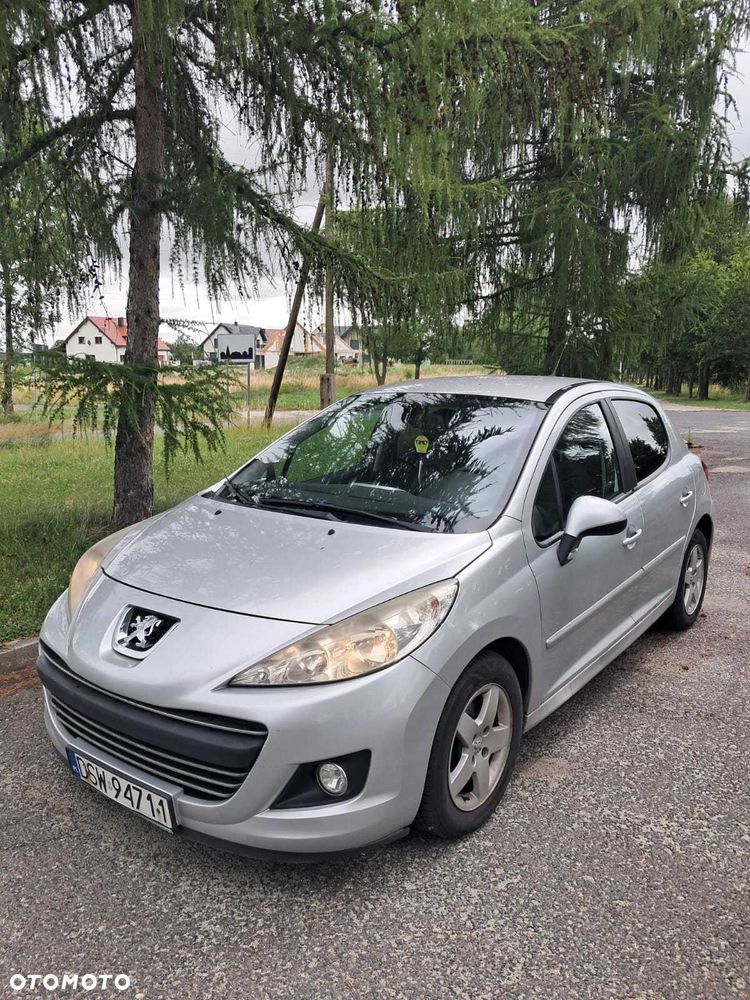 Peugeot 207 - 3