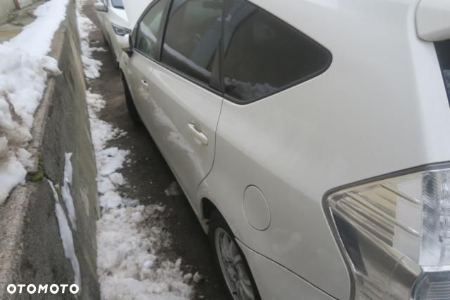 Toyota Prius+ - 4