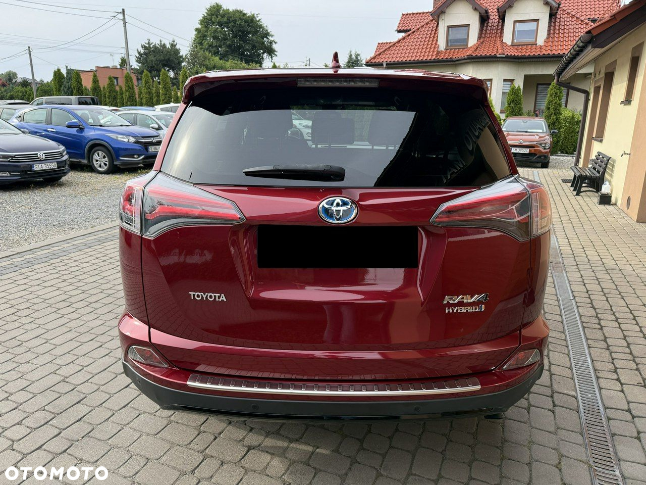 Toyota RAV4 - 8