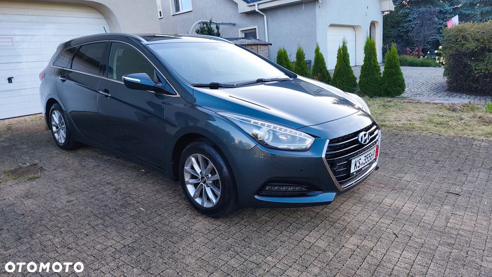 Hyundai i40 Kombi 1.7 CRDi Premium - 34