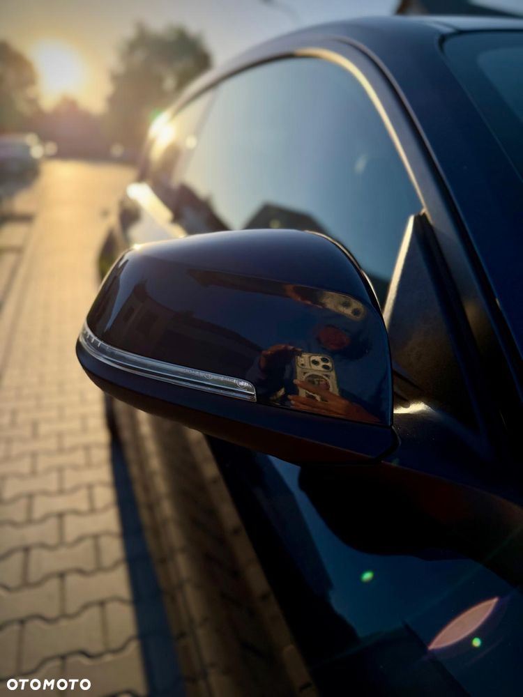 BMW Seria 1 114d - 30