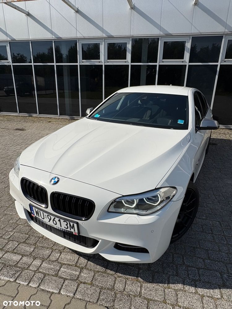 BMW Seria 5 M550d xDrive - 10