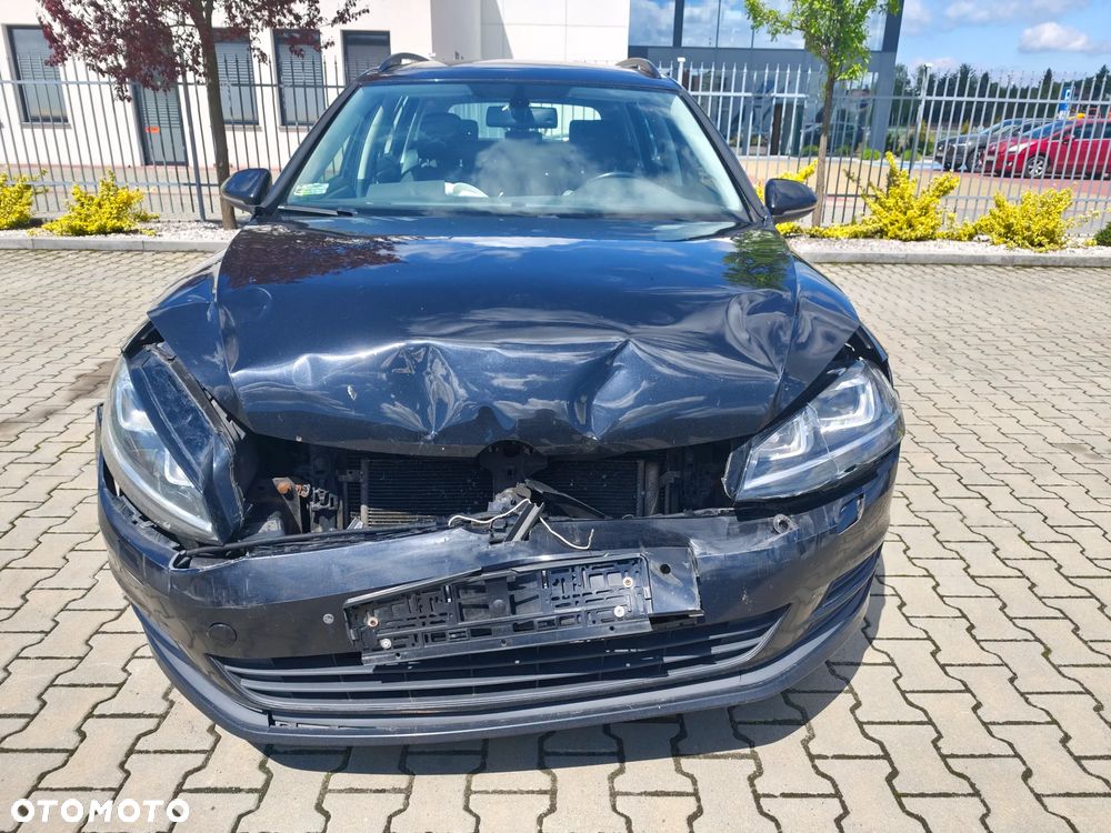 Volkswagen Golf - 13