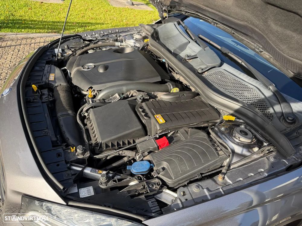 Mercedes-Benz GLA 220 CDI 4Matic 7G-DCT AMG Line — fotografia 16