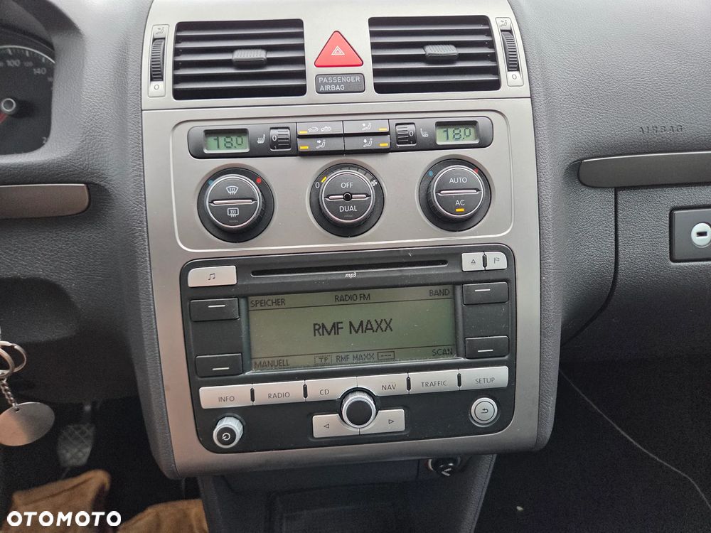 Volkswagen Touran 1.6 United - 12