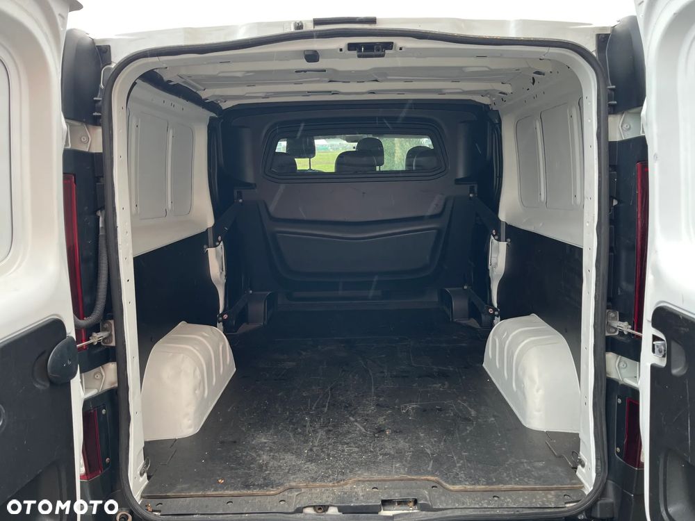 Renault Trafic Long - 10