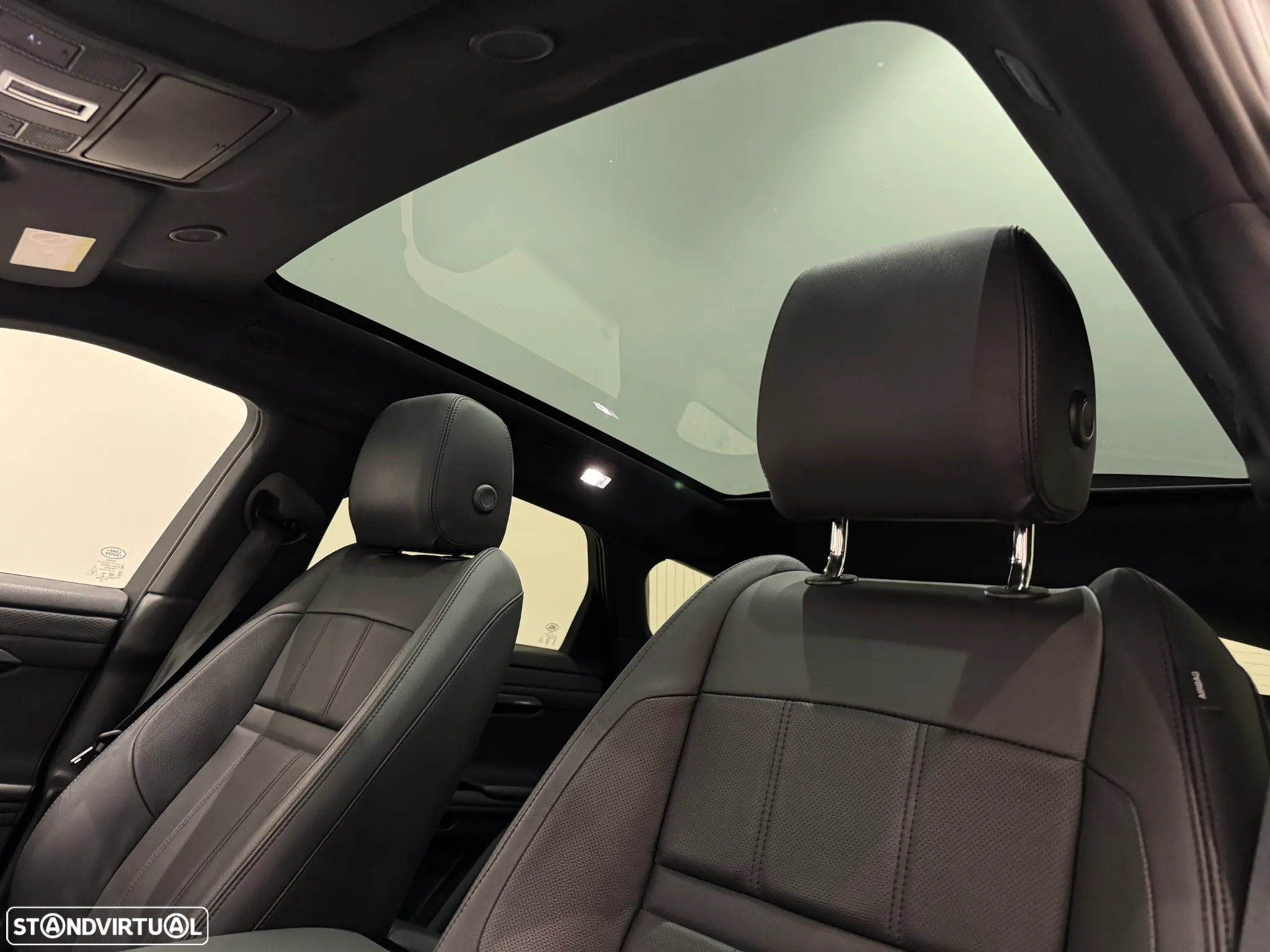 Land Rover Range Rover Evoque 1.5 P300e AWD R-Dynamic S Auto - 14