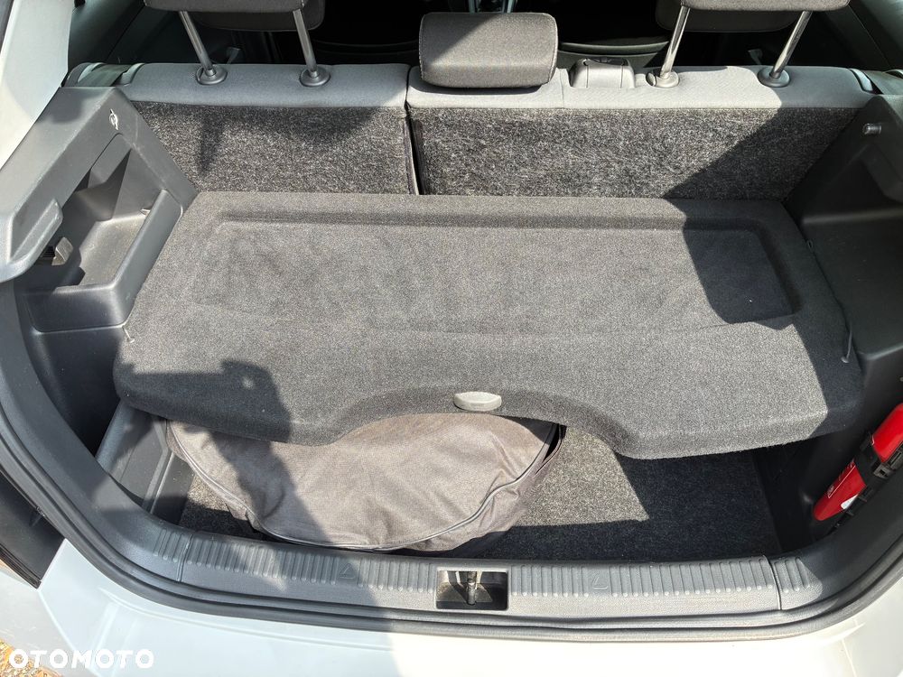 Skoda Fabia 1.0 Ambition - 19