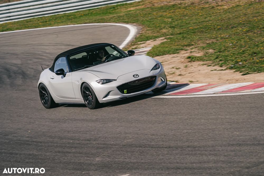 Mazda MX-5 SKYACTIV-G 184 Sports-Line - 12