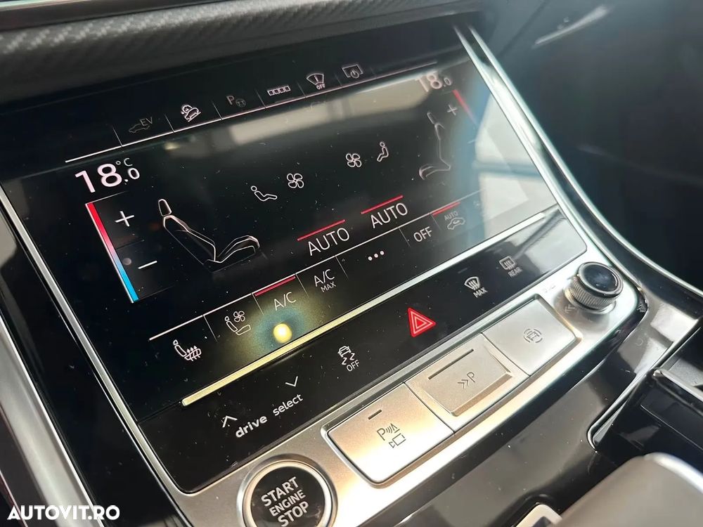 Audi Q8 SUV TFSI e quattro 290 kW tiptronic S line business - 13