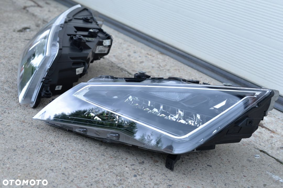 MASKA BŁOTNIK ZDERZAK PAS BELKA GRILL REFLEKTOR LED SEAT LEON 3 III 5F 2012- - 10