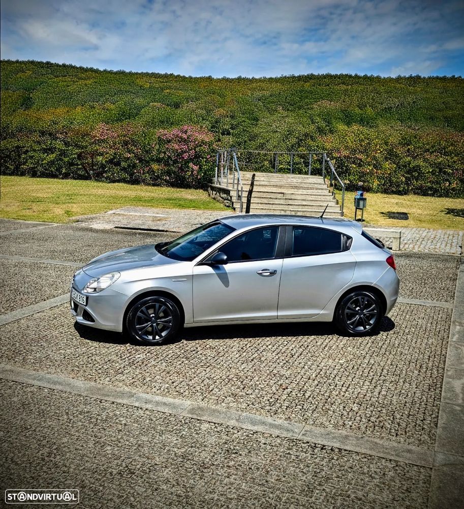 Alfa Romeo Giulietta 1.6 JTDM 16V Sport - 23