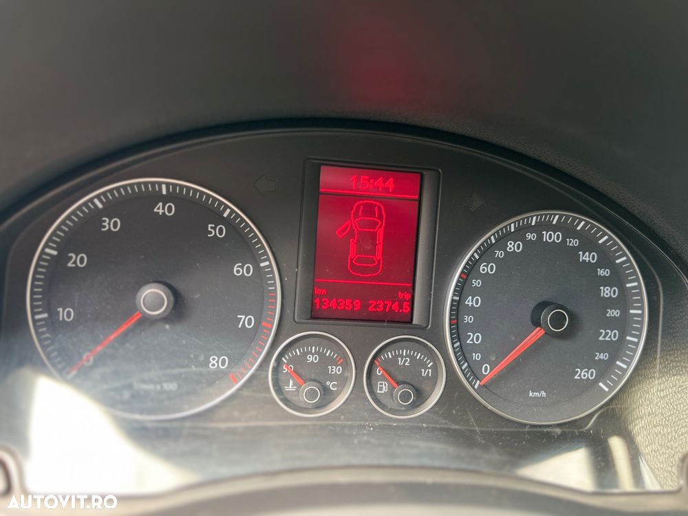 Volkswagen Jetta 1.6 Comfortline - 6